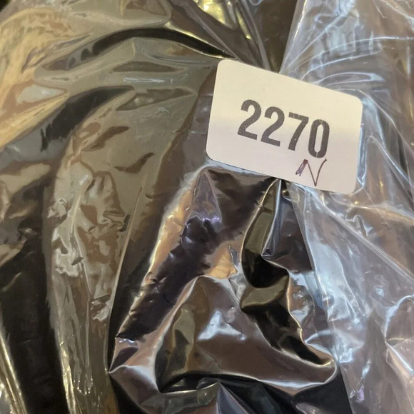 Quacker Factory Medium Rhinestone Rose Embroidered Black Velvet Shacket Top VTG - Picture 11 of 11